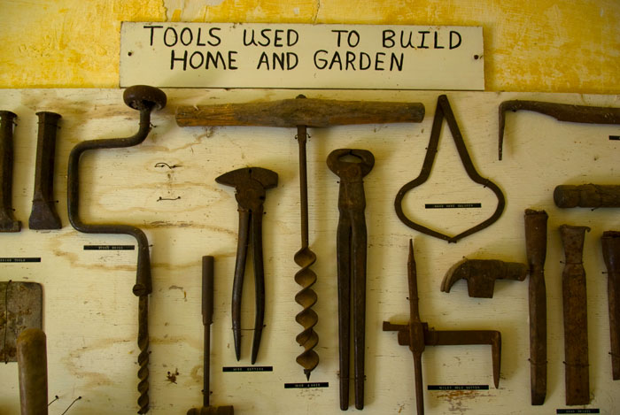 Tools used, Garden of Eden, Lucas